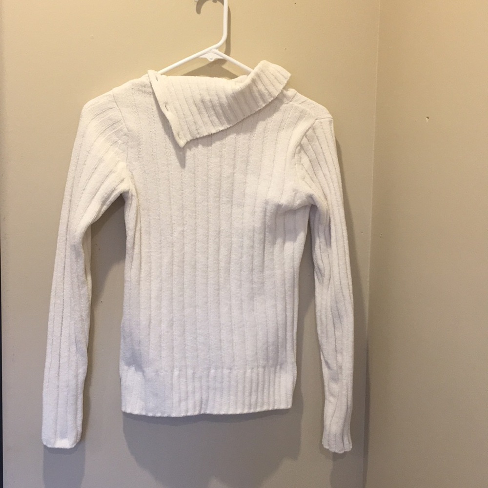 Sweater - Picture 5 of 7